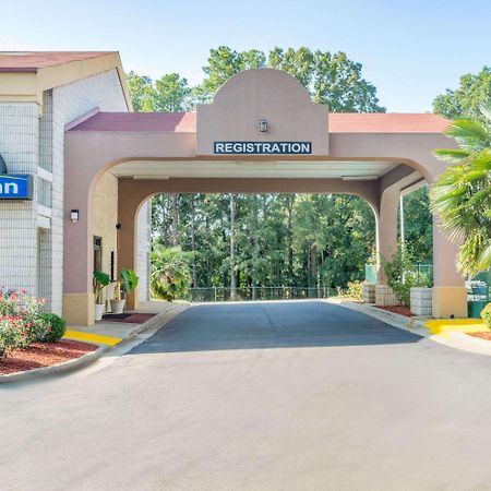 Days Inn By Wyndham Raleigh Midtown Exterior photo